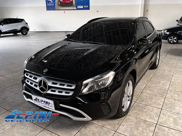 Carro Mercedes-Benz GLA 200 2018 GLA 200 1.6 Style