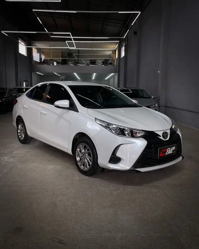 Carro Toyota Yaris 2023 XS 1.5 (Flex) (Aut)