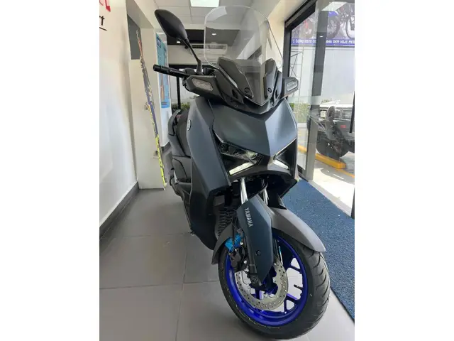 Carro Yamaha XMax 2025 250 Connected