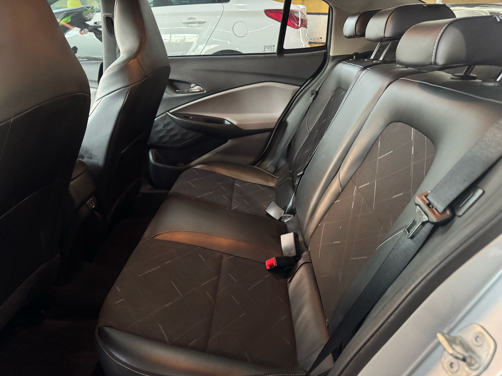 CHEVROLET Onix Plus