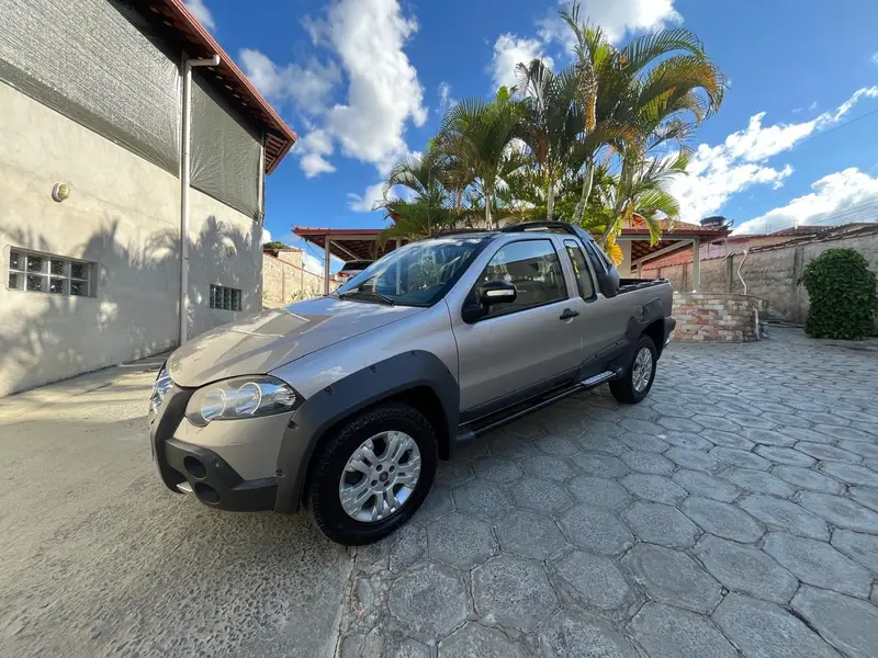 Fiat Strada Adventure Locker 1.8 8V (Flex) (Cabine Estendida)