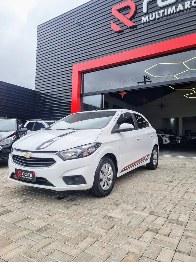Carro Chevrolet Onix 2019 1.0 LT SPE/4
