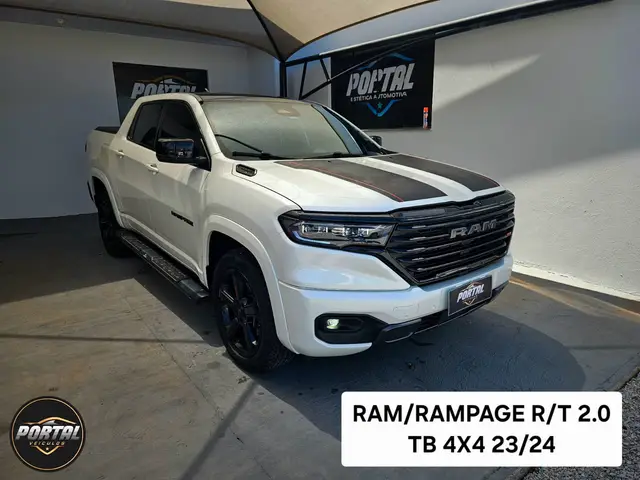 Carro RAM Rampage 2024 R/T 2.0 Turbo