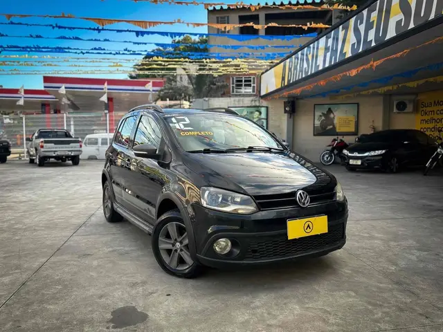 Carro Volkswagen CrossFox 2012 1.6 VHT (Flex)