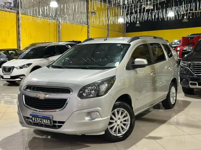 Carro Chevrolet Spin 2016 LT 5S 1.8 (Aut) (Flex)