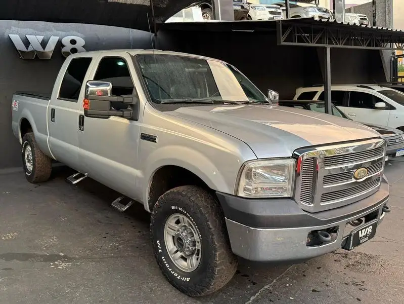 Ford F-250 XLT 4x2 3.9 (Cab Dupla)