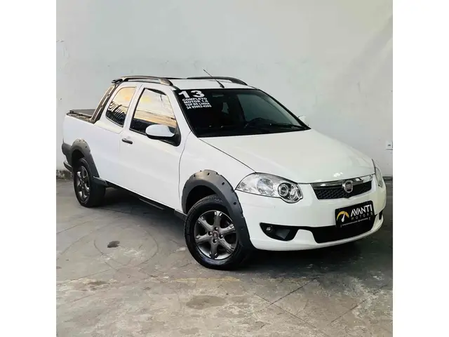 Carro Fiat Strada 2013 Trekking 1.6 16V (Flex) (Cabine Dupla)