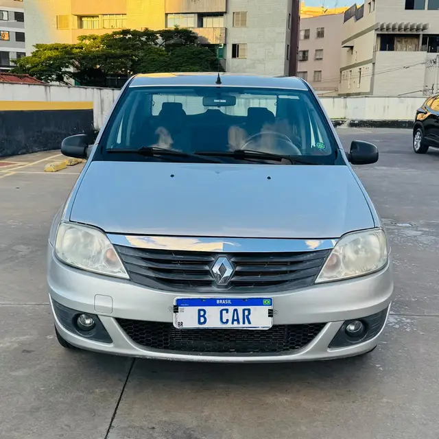 Carro Renault Logan 2011 Expression 1.6 8V Hi-Torque (flex)