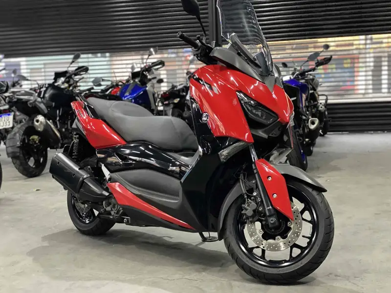 Yamaha XMax ABS