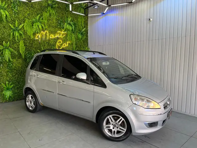 Carro Fiat Idea 2015 Essence 1.6 16V E.TorQ (Flex)