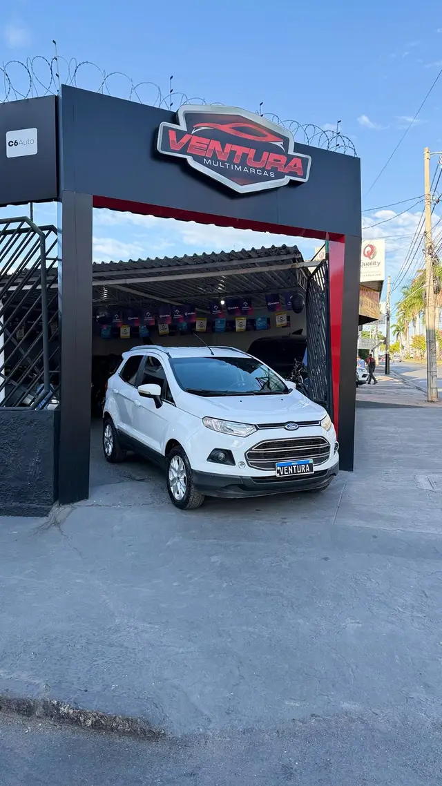 Carro Ford EcoSport 2014 Ecosport Titanium 2.0 16V Powershift (Flex)