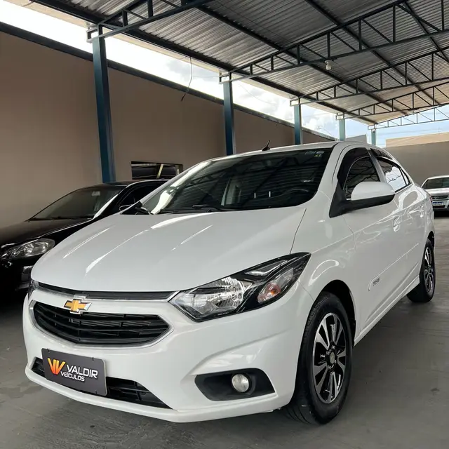Carro Chevrolet Prisma 2018 1.4 LT SPE/4