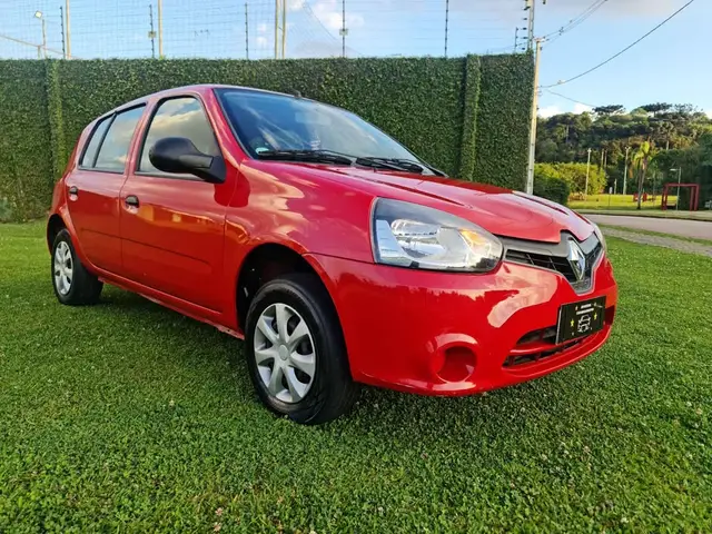Carro Renault Clio 2015 Hatch. RN 1.0 16V