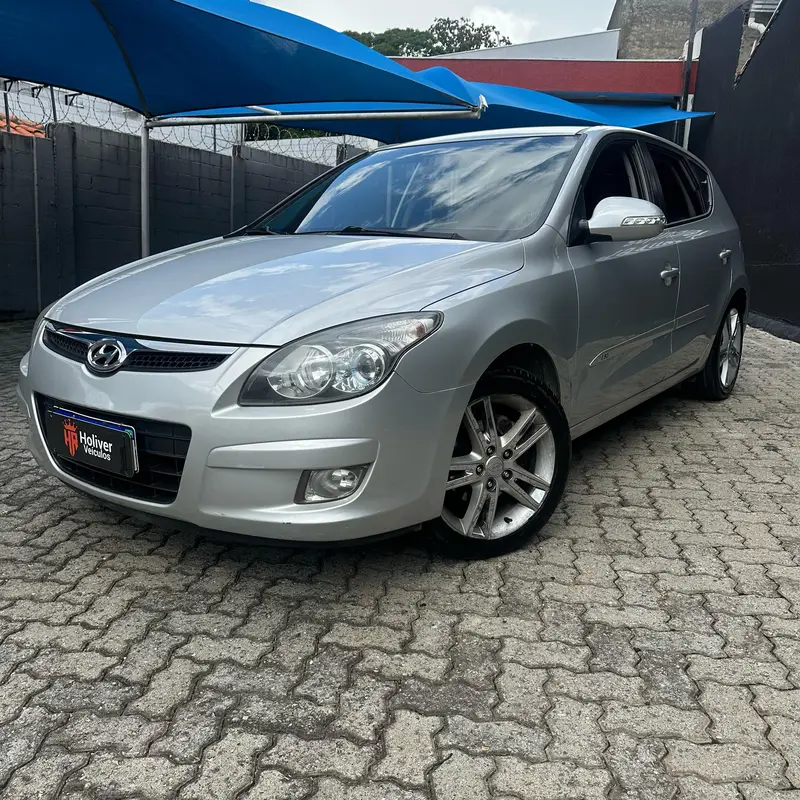 Hyundai i30 GLS 2.0 16V
