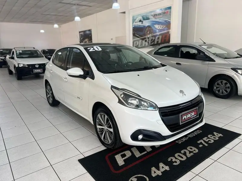 Peugeot 208 Griffe 1.6 16V (Flex) (Aut)