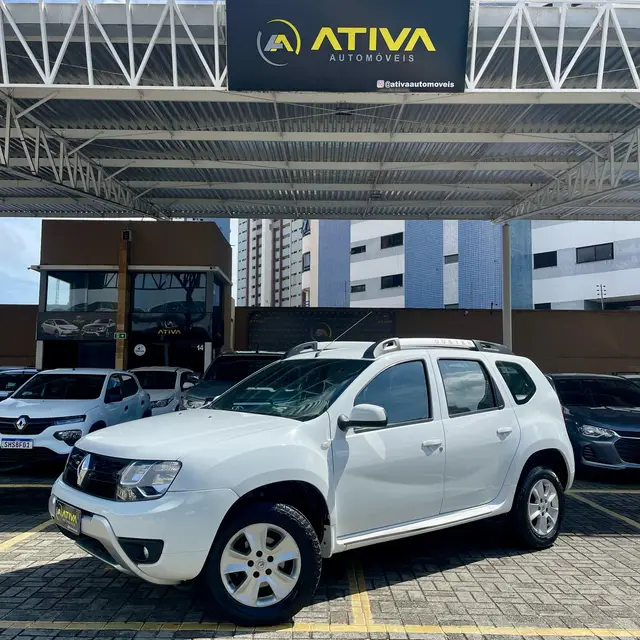 Carro Renault Duster 2017 2.0 16V Dynamique (Flex)