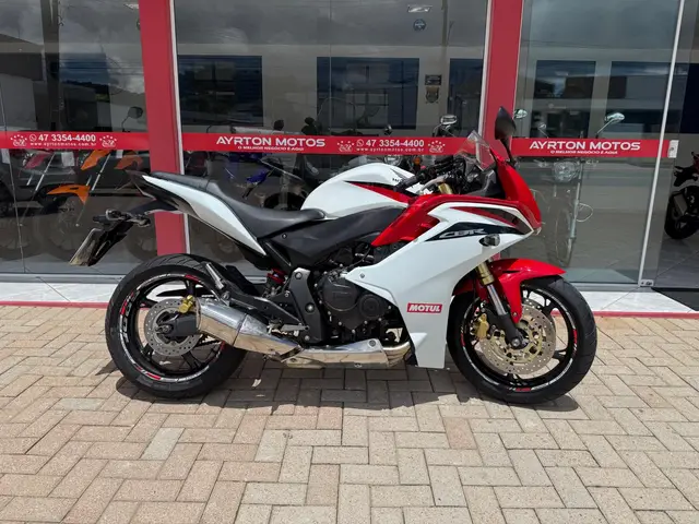 Carro Honda CBR 600 2012 F (Standard)