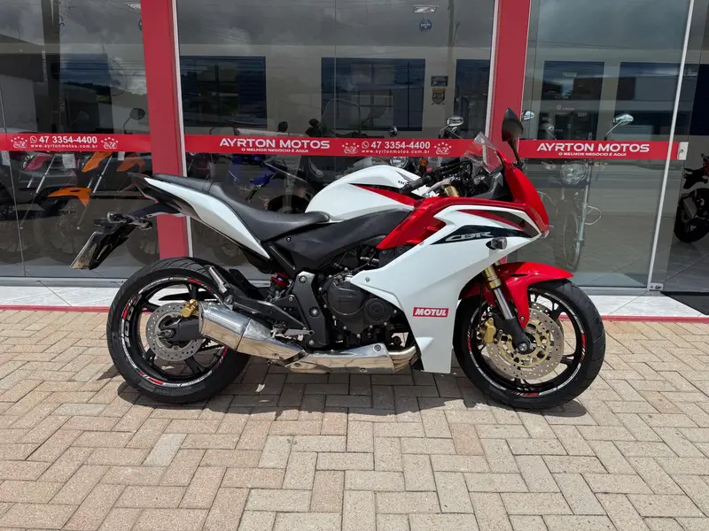 Honda CBR 600 F (Standard)