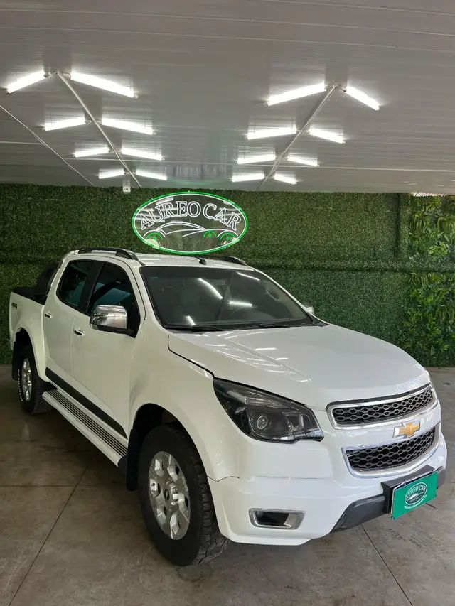 Carro Chevrolet S10 Cabine Dupla 2013 S10 2.8 CTDI LTZ 4WD (Cabine Dupla) (Aut)