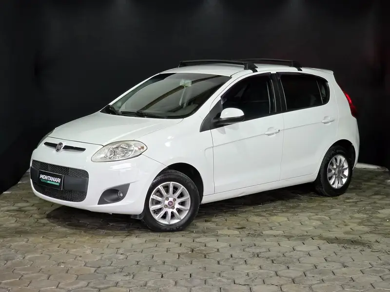 Fiat Palio Attractive 1.0 8V (Flex)