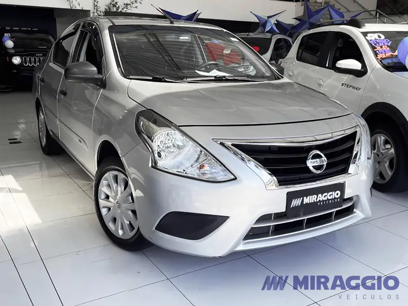 Nissan Versa 1.6 16V V-Drive Special Edition CVT (Flex)