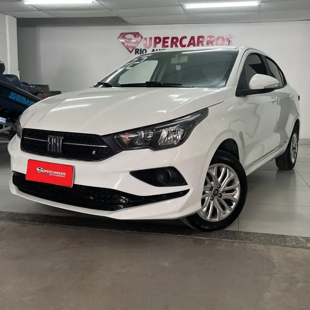 Carro Fiat Cronos 2022 Drive 1.3