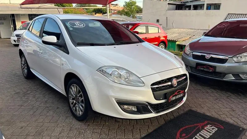 Fiat Bravo Essence 1.8 16V (Flex)