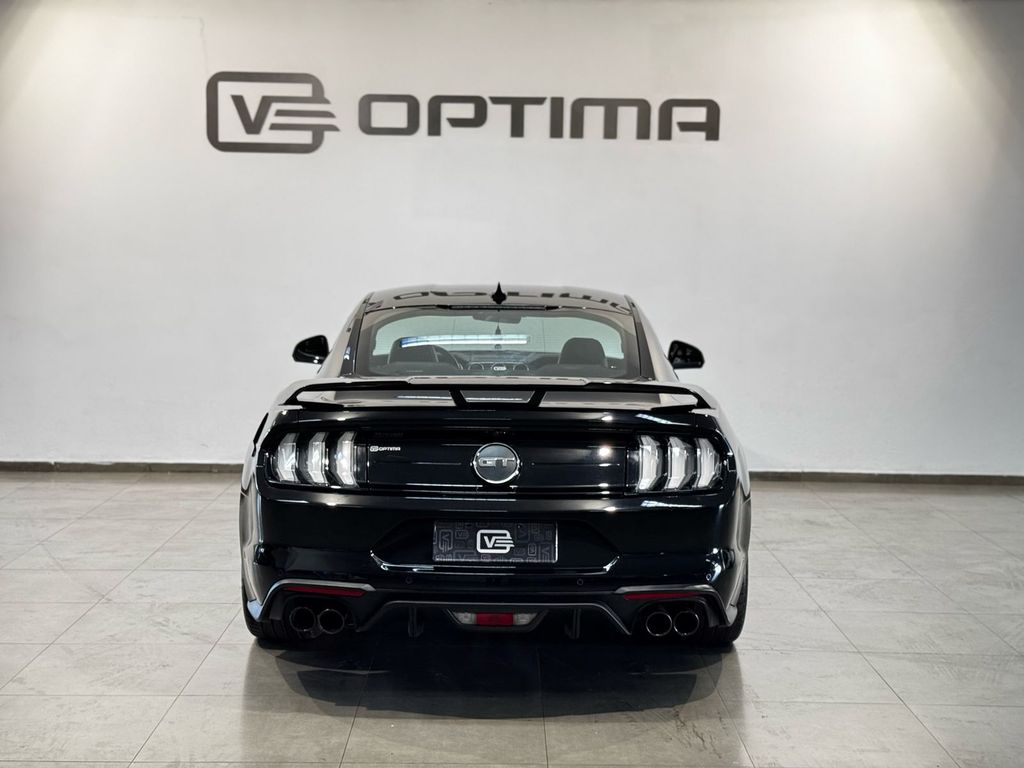 Mustang 5.0 Black Shadow V8