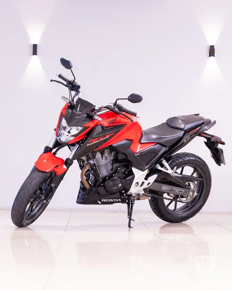 Honda CB 300F Twister (ABS)