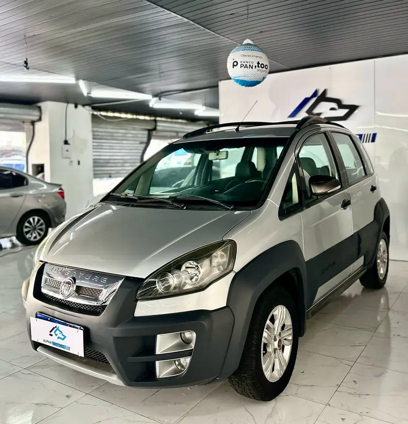 Fiat Idea Adventure 1.8 16V E.TorQ (Flex)