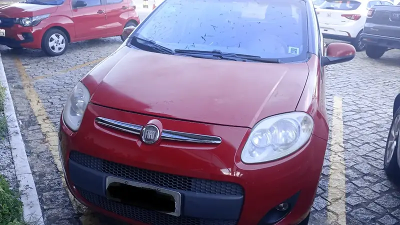 Fiat Palio Attractive 1.0 8V (Flex)