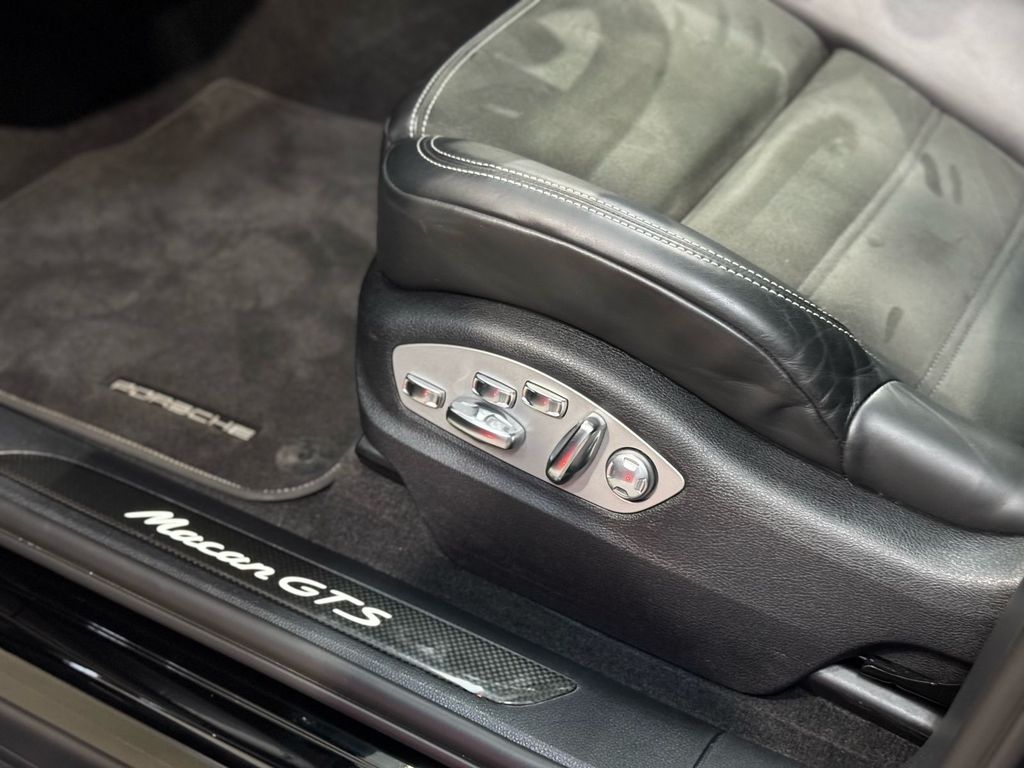 Macan GTS 2.9 Bi-Turbo