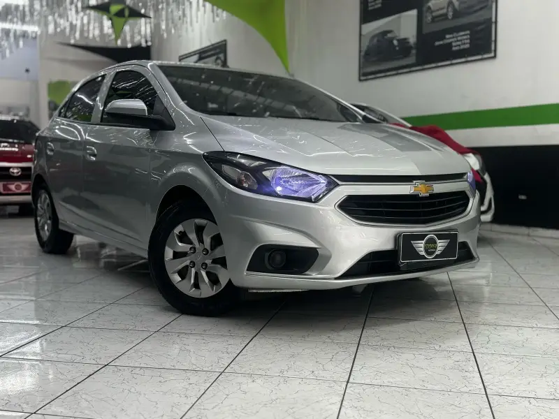 Chevrolet Onix 1.0 LT SPE/4
