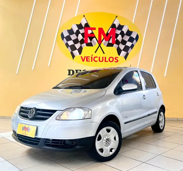 Carro Volkswagen Fox 2009 1.0 8V (Flex)