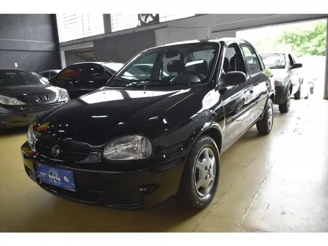 Carro Chevrolet Classic 2008 Corsa Sedan  Life 1.0 VHC (Flex)