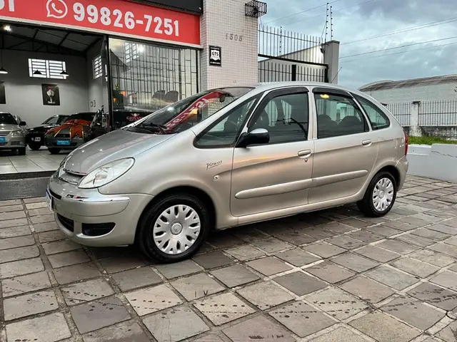 Carro Citroën Xsara Picasso 2011 GLX 1.6 16V (flex)