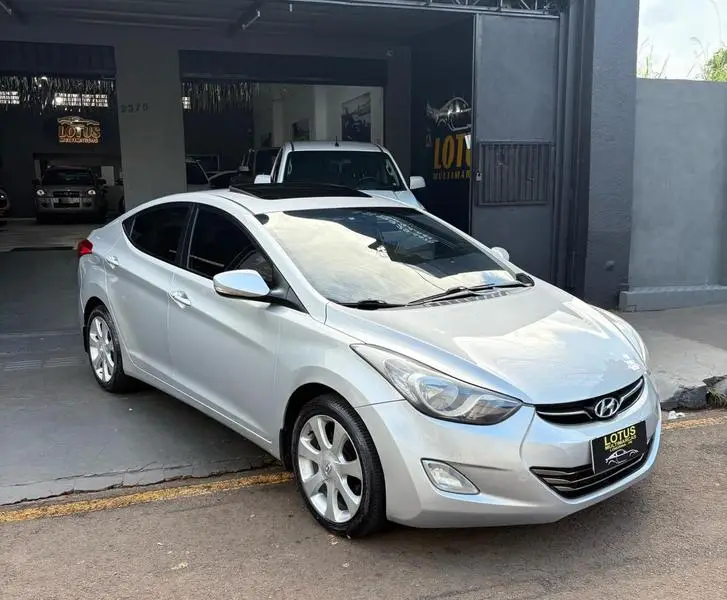 Hyundai Sedan 1.8 GLS