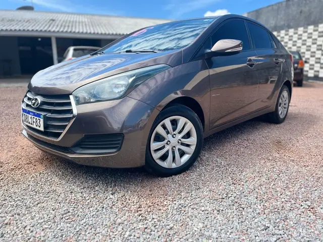 Carro Hyundai HB20S 2016 1.6 Comfort Plus (Flex)