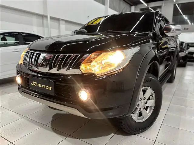 Carro Mitsubishi L200 Triton Sport 2018 Sport 2.4 DID-H HPE-S Top 4WD (Aut)