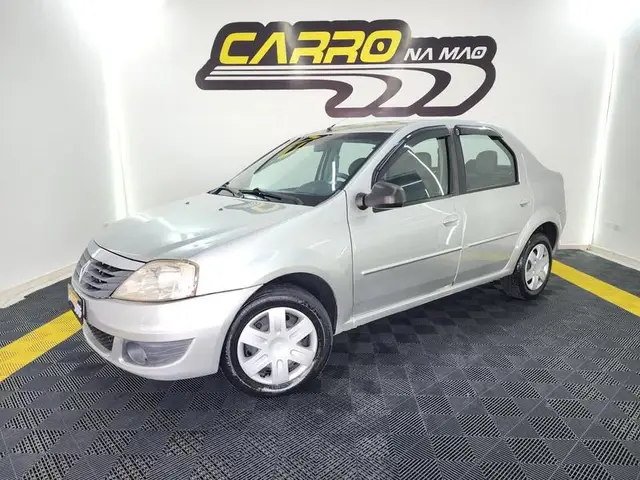Carro Renault Logan 2013 Expression 1.0 16V (flex)
