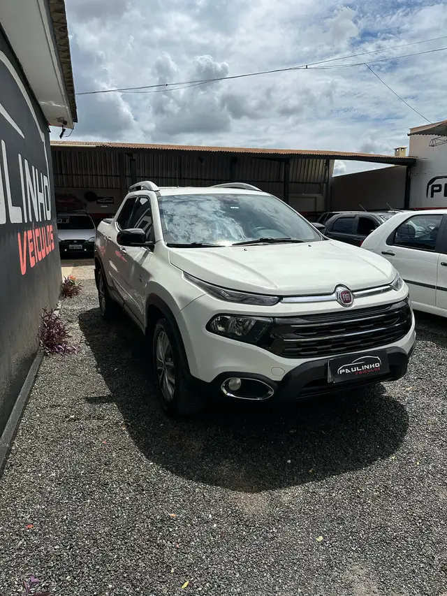 Carro Fiat Toro 2019 Volcano 2.0 diesel AT9 4x4