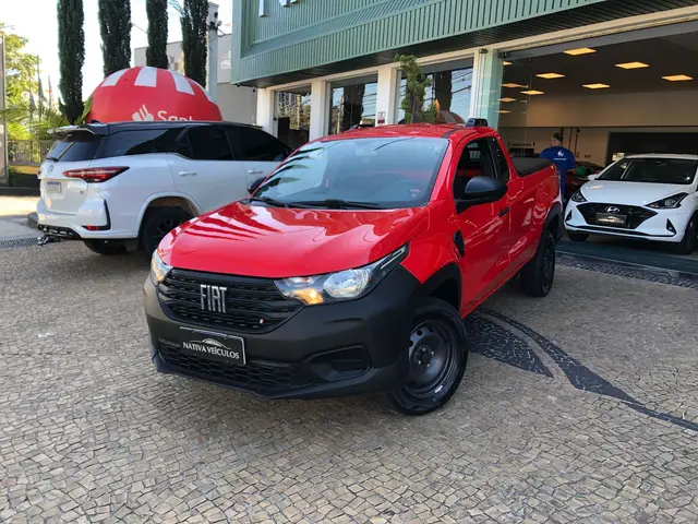 Carro Fiat Strada 2023 Endurance 1.4 Cabine Plus (Flex)