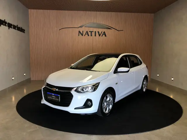 Carro Chevrolet Onix 2023 LTZ 1.0 Turbo (Aut.)