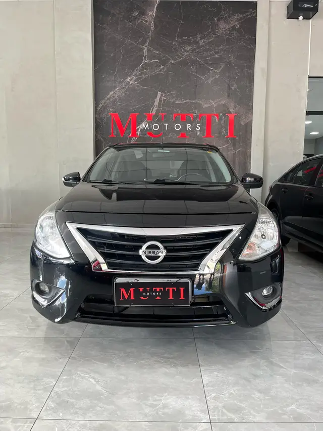 Carro Nissan Versa 2017 1.6 16V SL FlexStart (Flex)