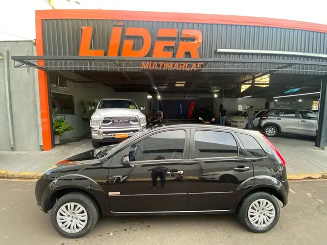 Carro Ford Fiesta Hatch 2010 1.0 (Flex)