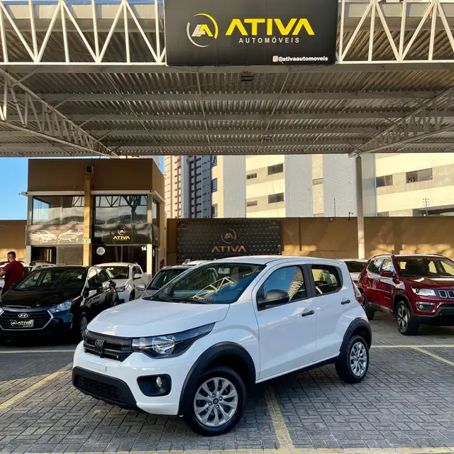 Carro Fiat Mobi 2025 Like 1.0