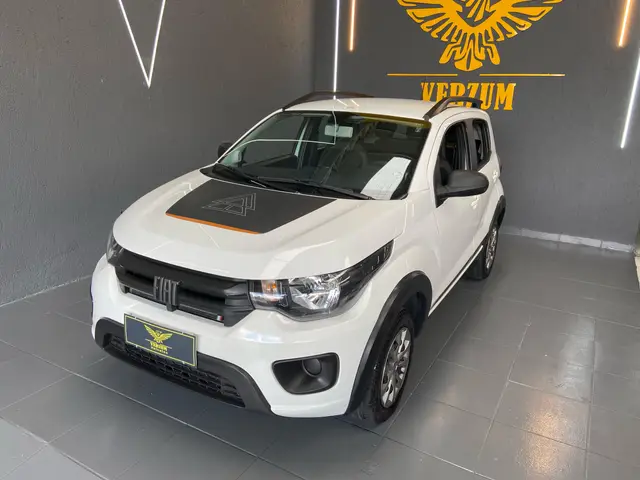 Carro Fiat Mobi 2024 Trekking 1.0