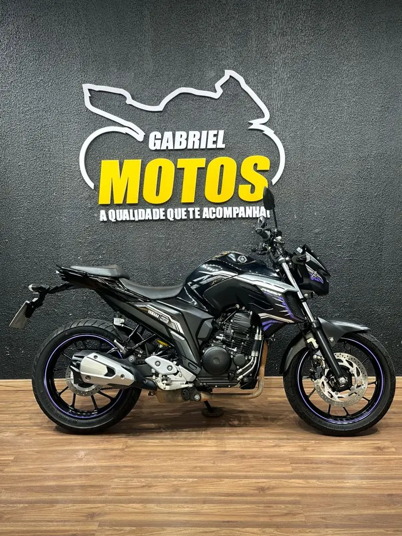 Yamaha Fazer FZ25 Flex