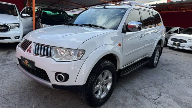 Carro Mitsubishi Pajero Dakar 2012 3.5 HPE 4WD (aut)(Flex)