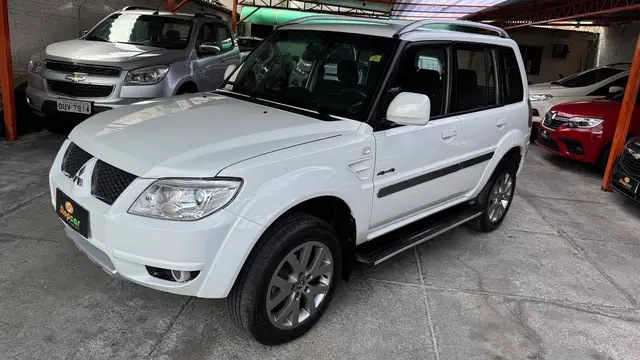Carro Mitsubishi Pajero TR4 2014 2.0 16V 4X4 (Flex) (Aut)
